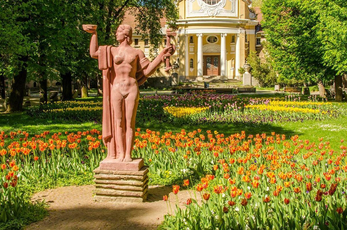 Стаи За Гости Ве-Бо-Ли** Bankya Exterior foto